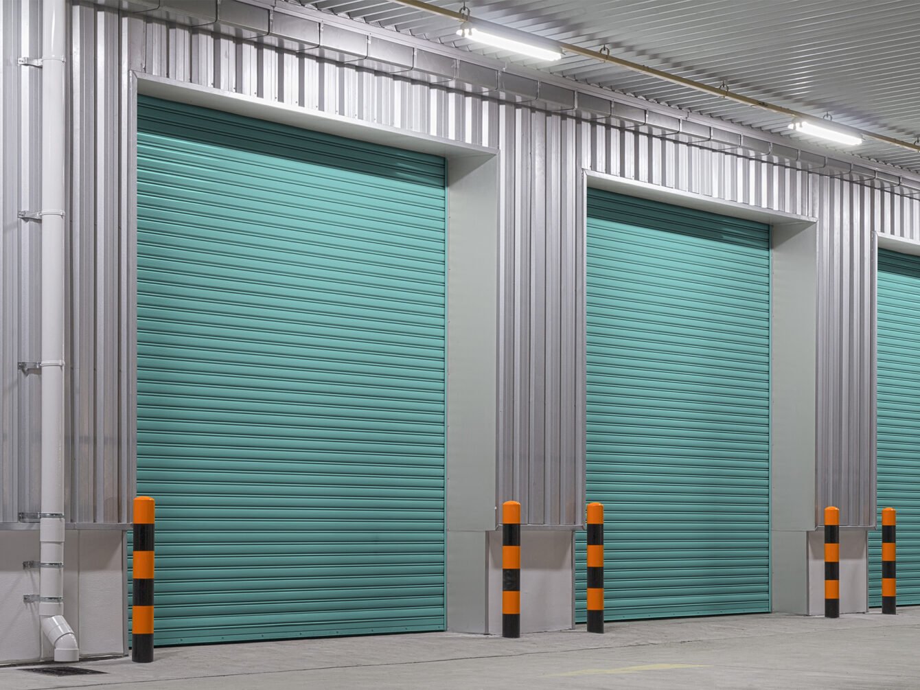 "Commercial overhead garage door installation and repair services in Dublin, Ohio, ensuring durable and reliable solutions for businesses."